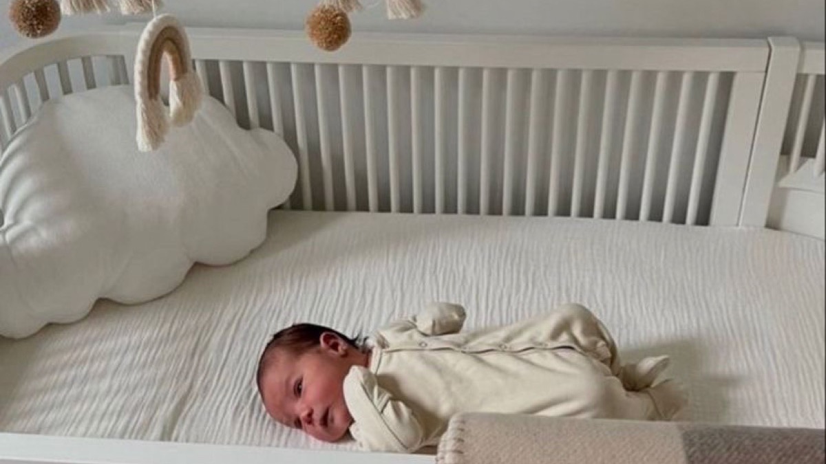 Bebé no quiere dormir en la cuna: por qué y cómo lograrlo