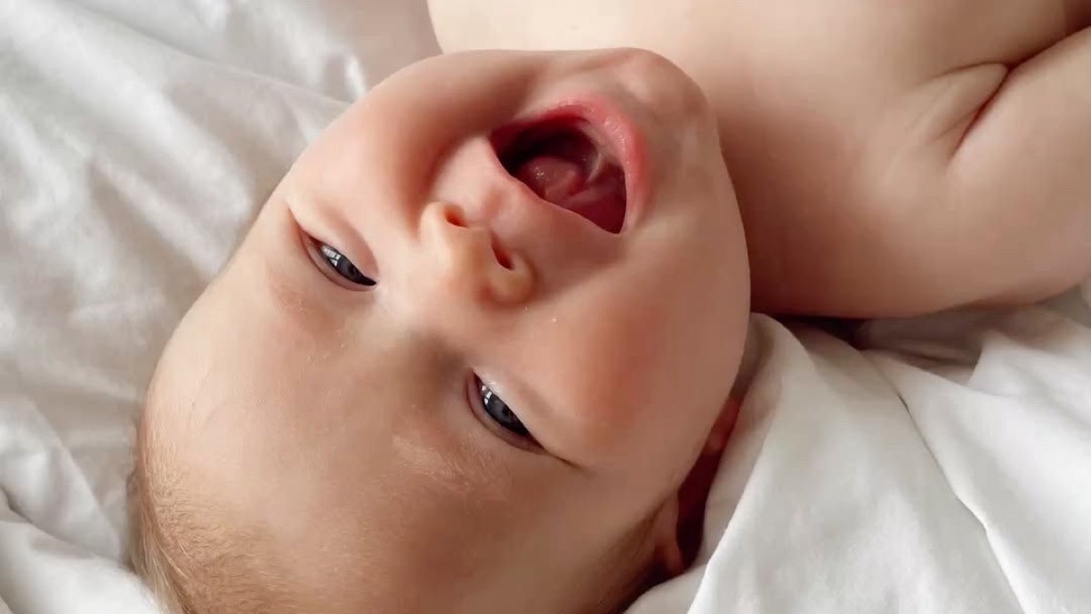 Cosas raras bebé 3 meses: qué significan y cómo actuar